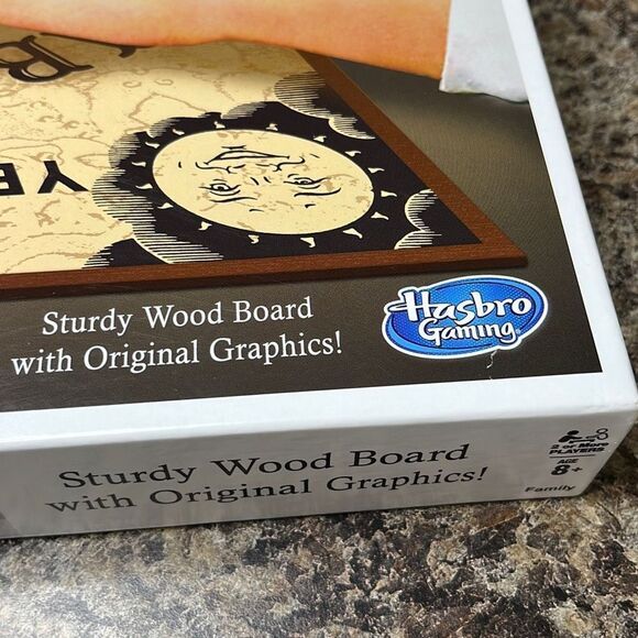 Ouija 2017 edition Open box but gem mint condition, make family game night fun - Picture 4 of 16
